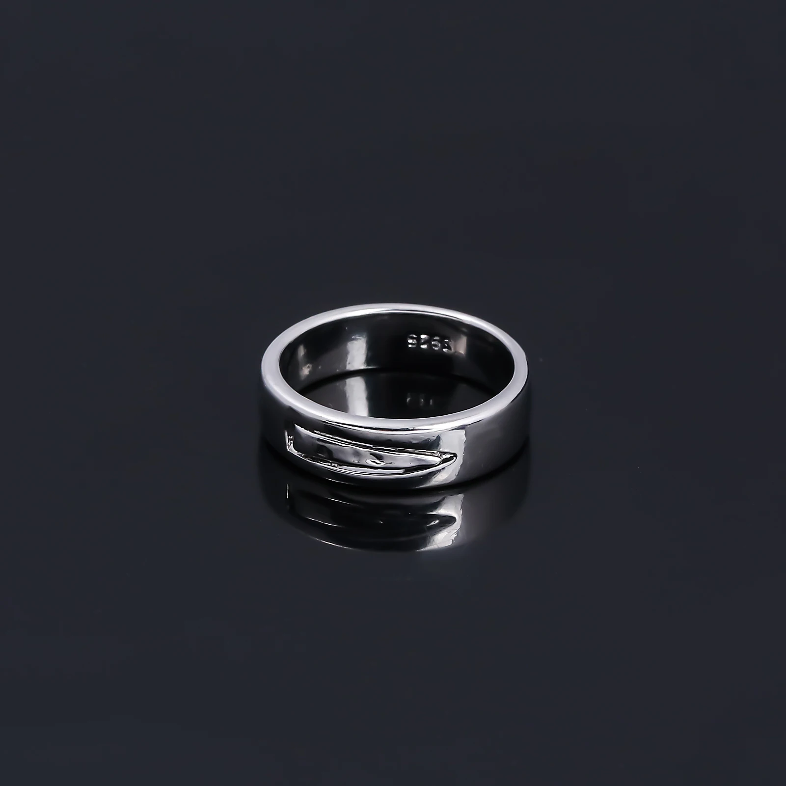 Anime Titan Ring Annie Leonhart Cosplay Rings Ani Reonhato Unisex Defense Spikes Rings Jewelry Fans Gifts