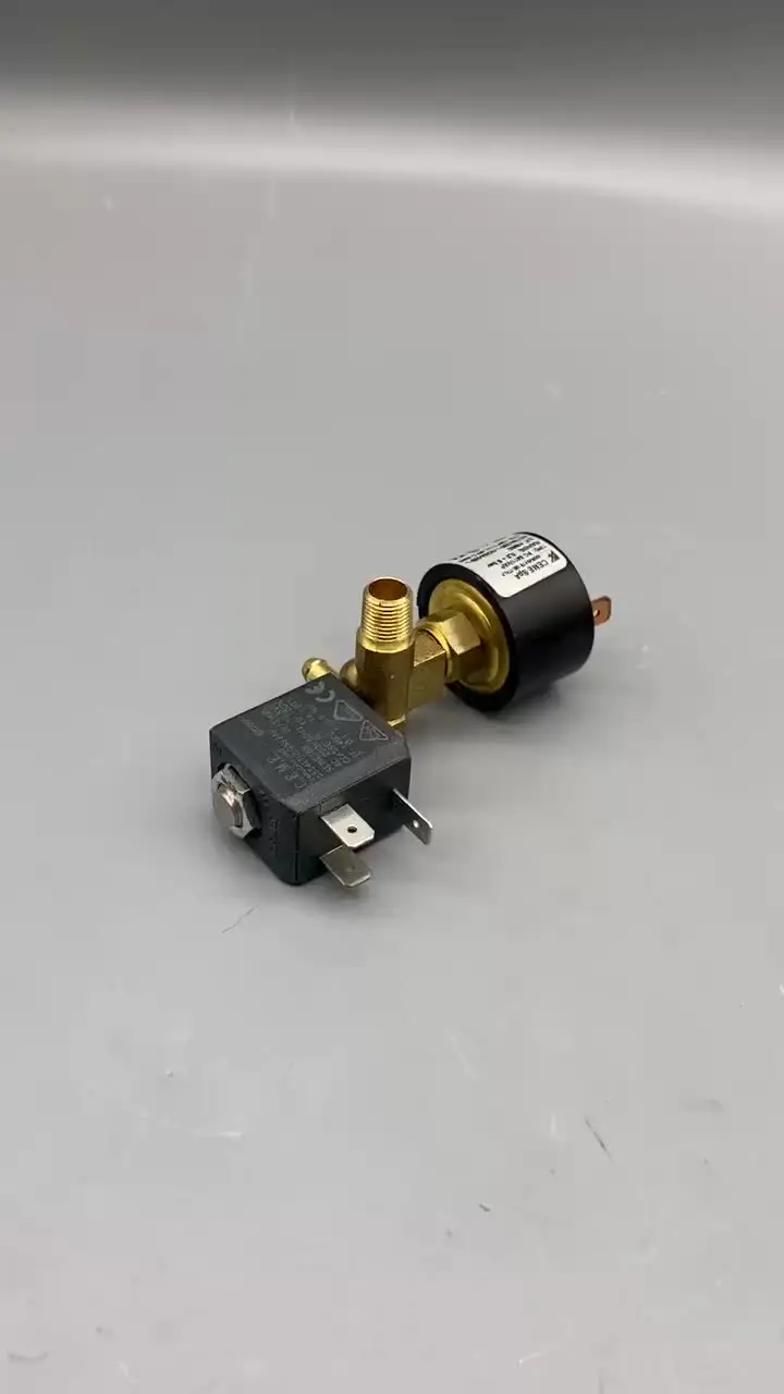 ceme pc 5411 vap VapLock Solvent Safety Products for Closed Systems from Cole-Parmer main image 0