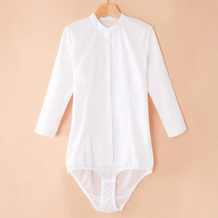 Semplice body con chiusura a bottoni - Nero + bianco