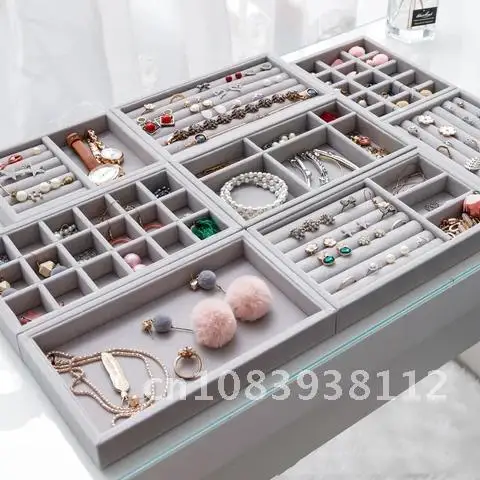 

Sales Hot Exquisite Stackable Velvet Jewelry Display Tray Case Portable Jewellery Holder Box Earrings Ring Necklace Organizer