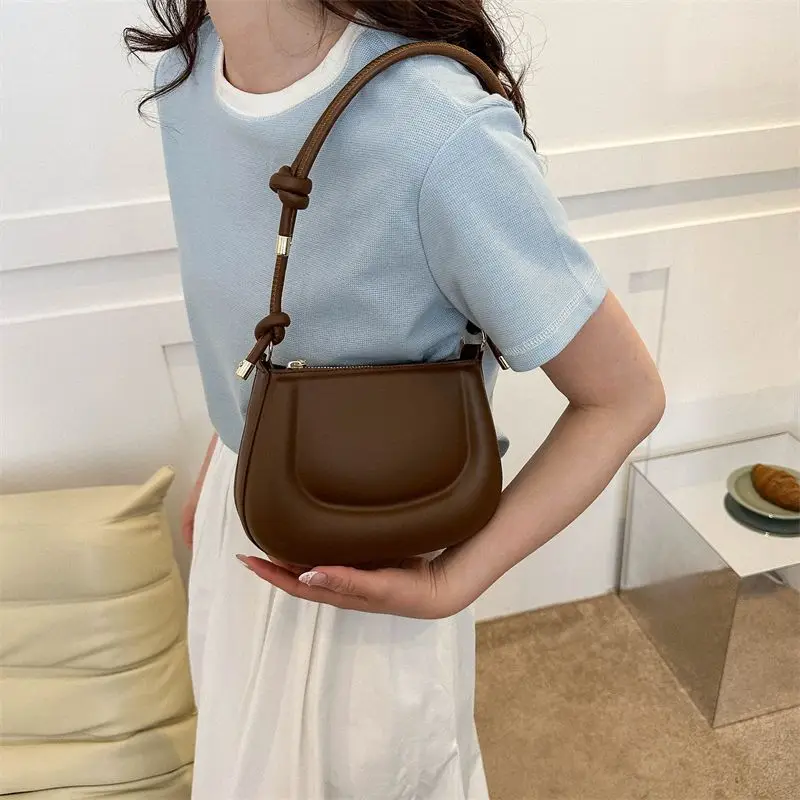 

Дамская сумочка в горошек, дизайнерские высококачественные сумки для женщин, новинка 2023, симпатичная дамская сумочка высокого качества, сумка через плечо