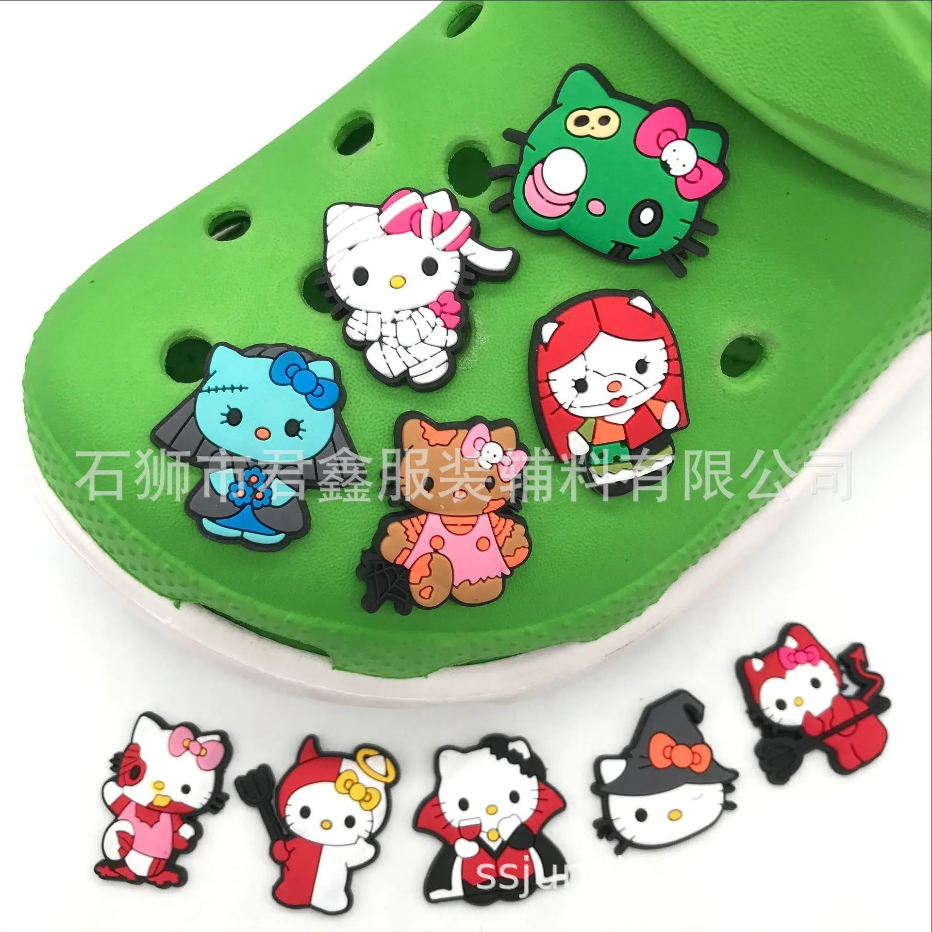 New Single Sale 1pcs Hello Kitty PVC Shoe Buckle Croc Charm Accessories Wholesale Cartoons DIY Decorations Kids X-mas Gifts