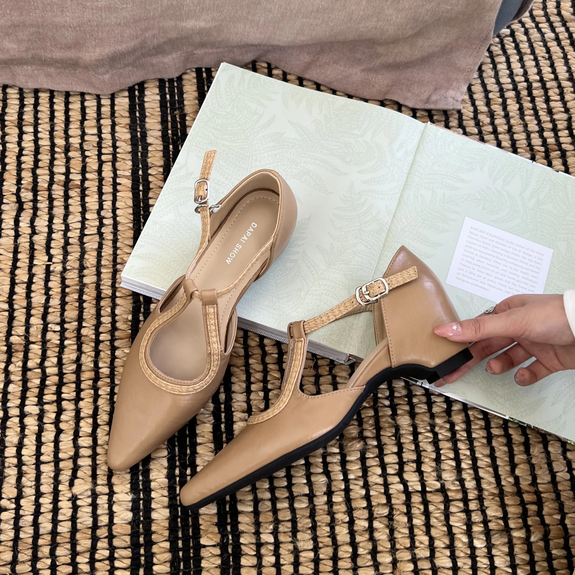 2026 Sommer Damen Sandalen aus Echtleder, sexy spitze Zehenpartie, T-Riemen, Party-Schuhe, High Heel Sommer Pumps, Hohlschuhe für Damen, Größen 34-40 – Detail 11