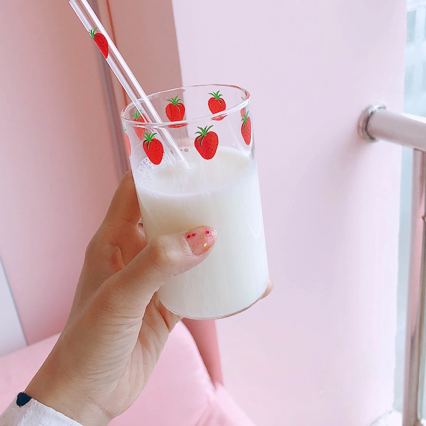 Strawberry Printed Glass Mug Cup 300Ml Nana Strawberry Glass Cup Glasses Straw Transparent Water Whiskey Lemon Tea Mugs
