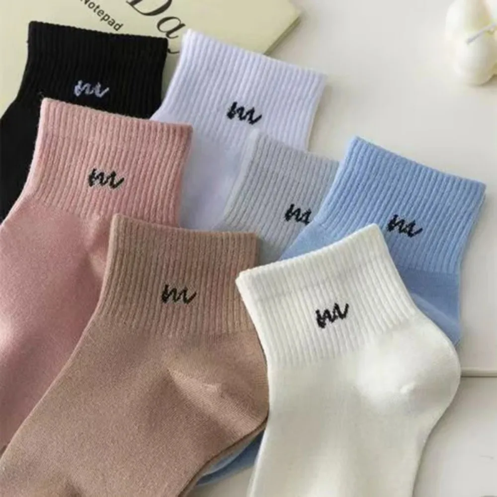 Sports Socks 5 Pairs Letter Print Socks Comfy & Breathable Sports Short Socks Women's Stockings & Hosiery Soft Comfy All-match Short