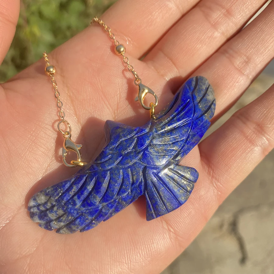 

Hand Carved Natural Lapis Lazuli Gemstone Crystal Eagle Carving Necklace Pendant For Gift