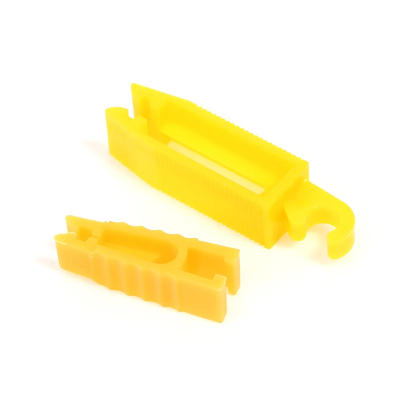 4 Pcs Universal Blade Fuse Puller Automobile Fuse Clip Tool Extractor Removal Security Accessories For Car Holder fuse puller