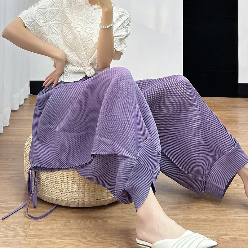 

2024 Solid Color Simple Casual Pants for Women Summer New Mid-length High-waisted Miyake Pleated Versatile Wide-leg Pants