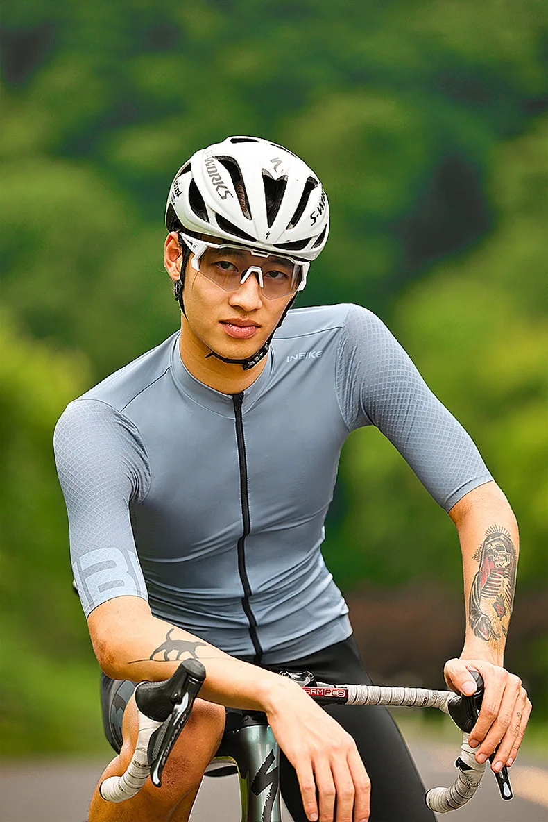 thumbnail image 1 of INBIKE - Maillot de ciclismo de manga corta de verano para hombre, ropa de ciclismo de carretera para hombre, ropa deportiva para ciclismo de montaña MTB, 1 of 5