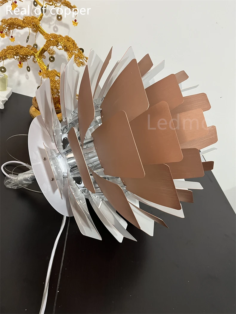 Description Picture 4 of itemHigh Quality Artichoke Pendant Light Chandelier Ceiling Hanging Suspension Lamp Close to Original