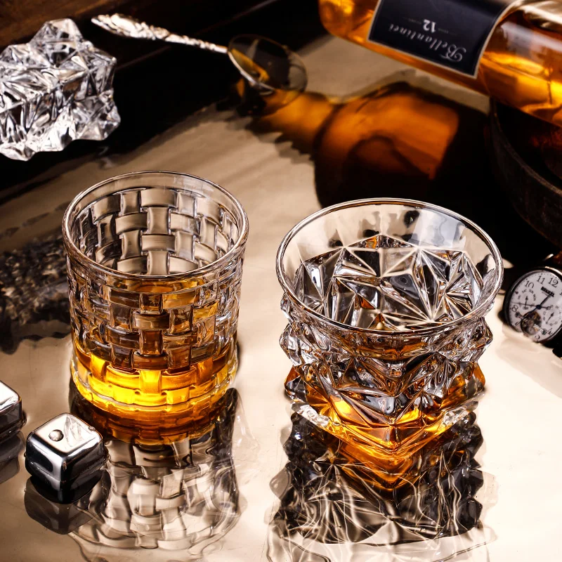 Whiskey Glasses Engraved Classical Scotch