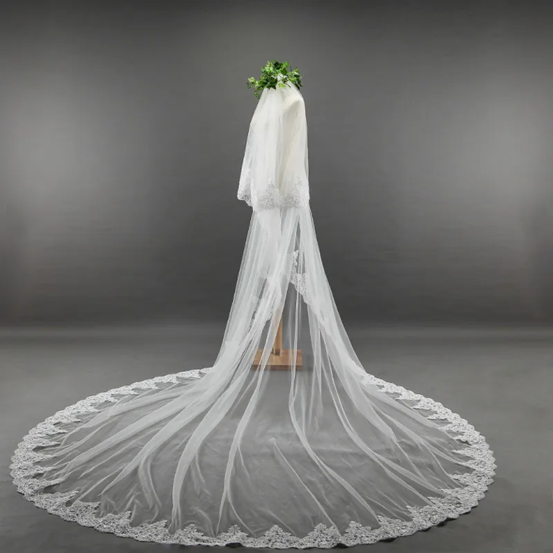 

Фата свадебная в стиле ретро длиной 350 см, двухслойная королевская, с блестками, кружевная, свадебные аксессуары