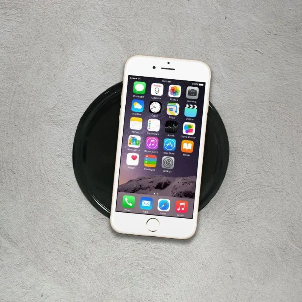 Car Mobile Phone Holder Nano Rubber Fixate Gel Sticky Pad Anti-Slip Mat Tablet Stand Wall Desk Stickers Dash Phone Holder