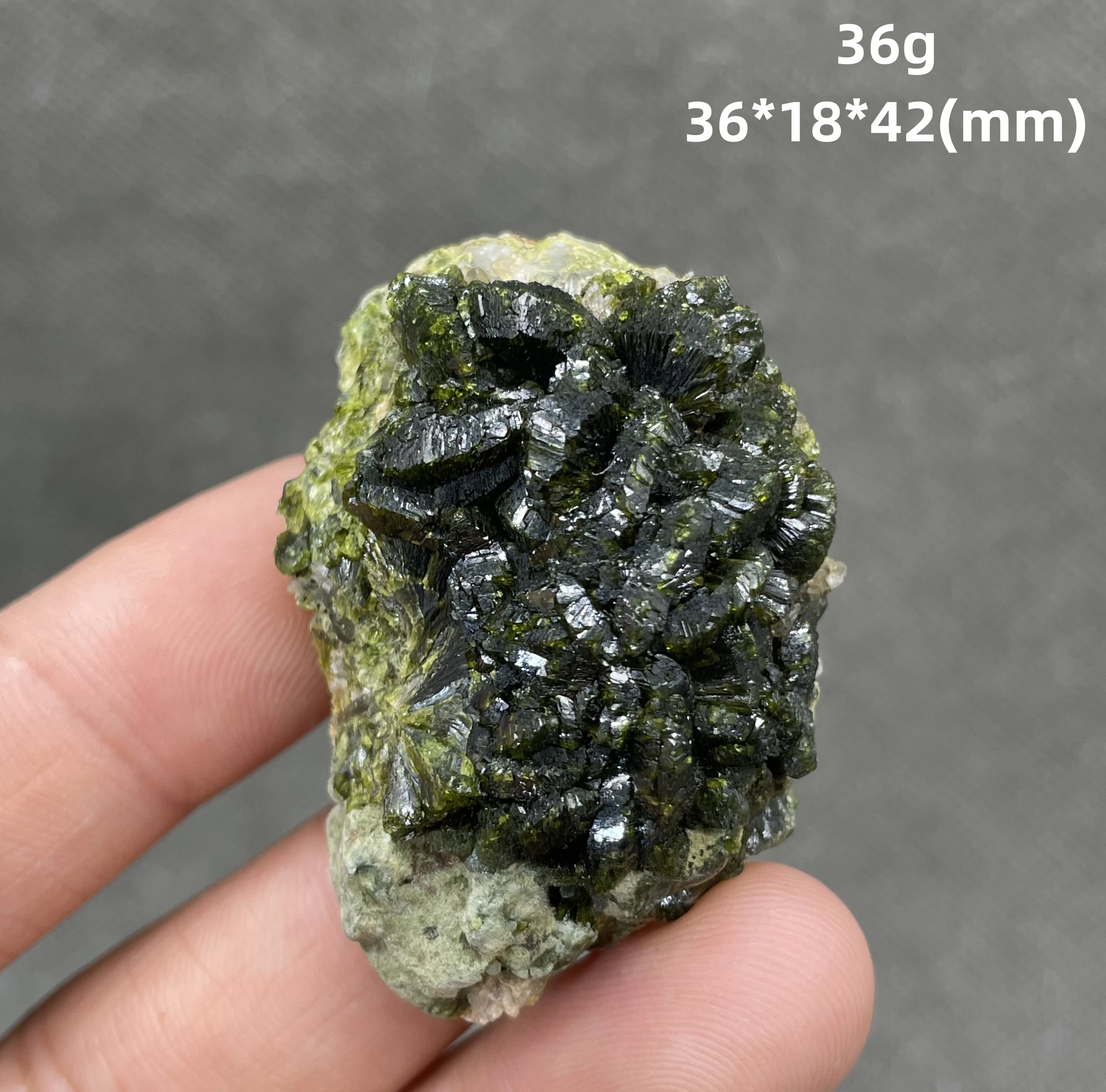 

Rare! 100% Natural Morocco Epidote Mineral Specimens Stone and Crystal Quartz Crystals