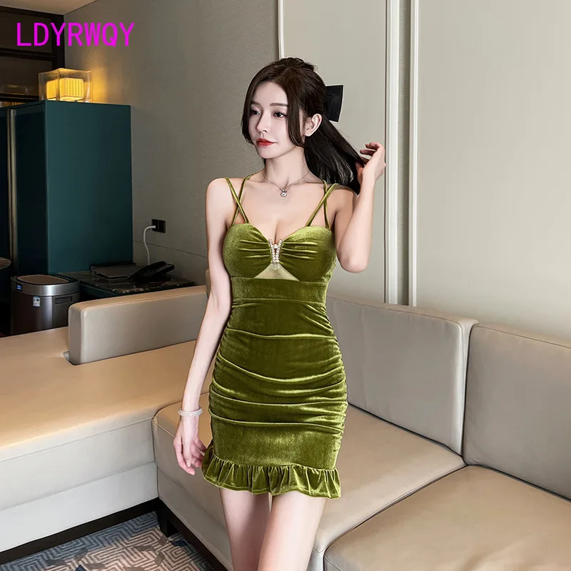 

Sexy deep V-shaped low cut bag buttocks strap temperament backless nightclub dress nightclub