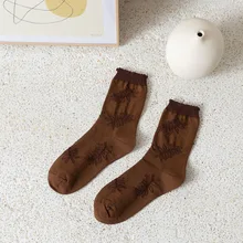  Tube Retro Women's Socks European and American Three-dimensional Jacquard Leaf  Original Design Ladies Cotton Socks 