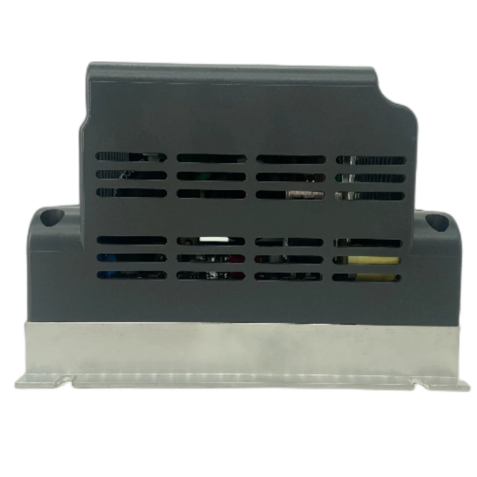 VFD 4KW 5.5KW AC Input G1 220V TO Output G3 380V Variable Frequency Drive Inverter Variable Frequency Speed Controller SUSWE 290