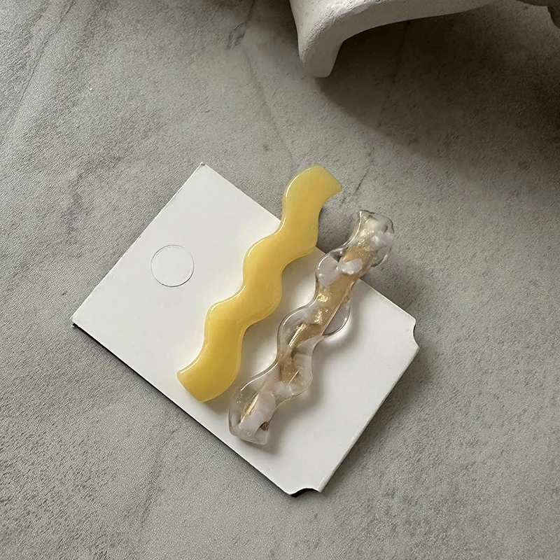 03-Yellow