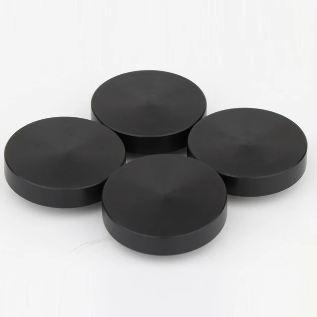 스파이크 베이스 패드로 Hi-Fi 오디오 경험 격상시키기