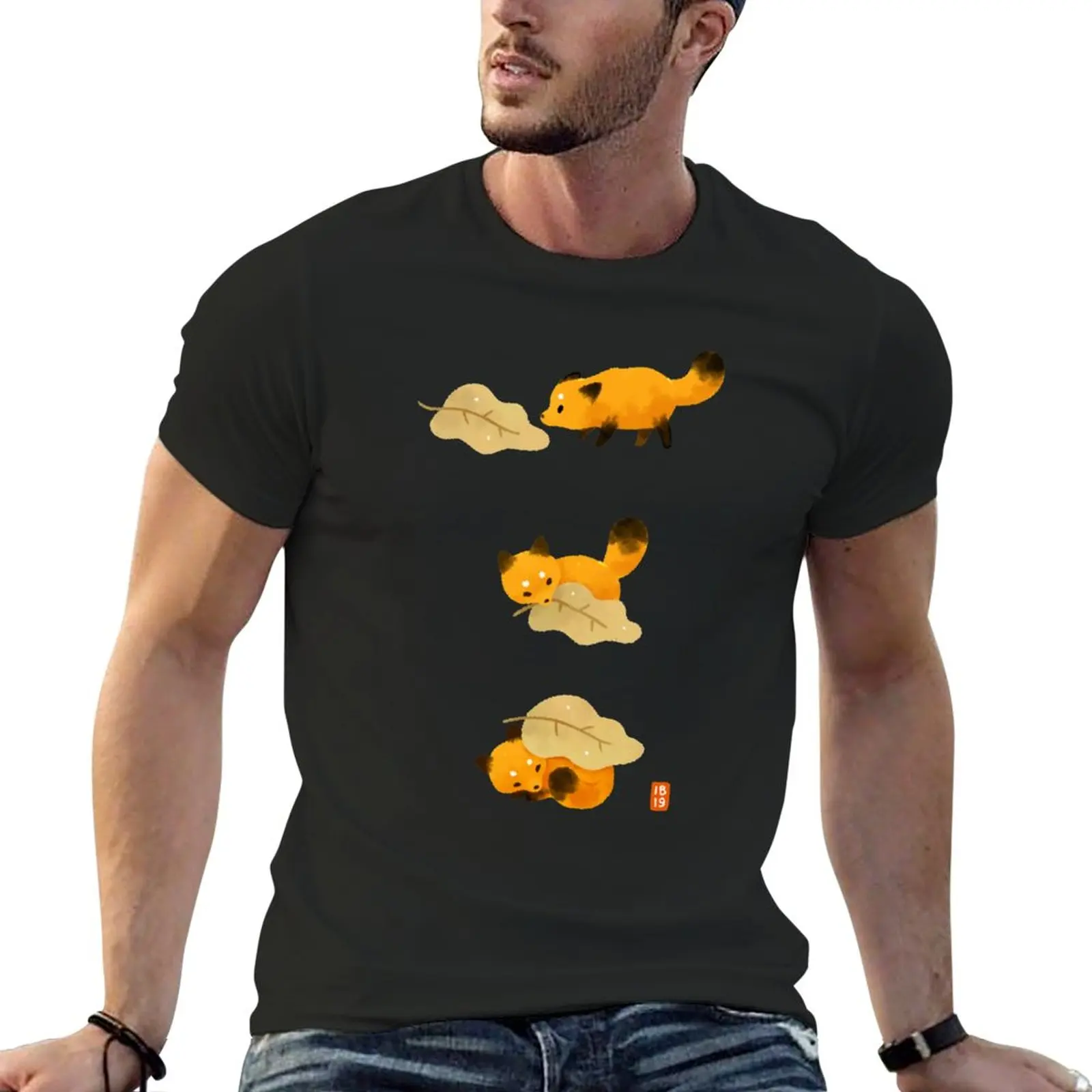 

Fox and leaf blanket T-Shirt Short t-shirt cute tops mens vintage t shirts