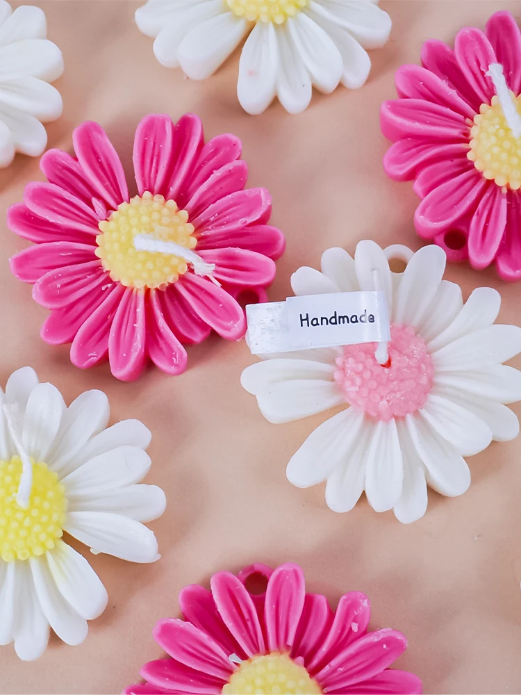 Description Picture 5 of item3D Daisy Scented Candle Silicone Mold DIY Flower Shape Resin Molds Flower Soap Making Craft Candles Mould Home Decor Supplies