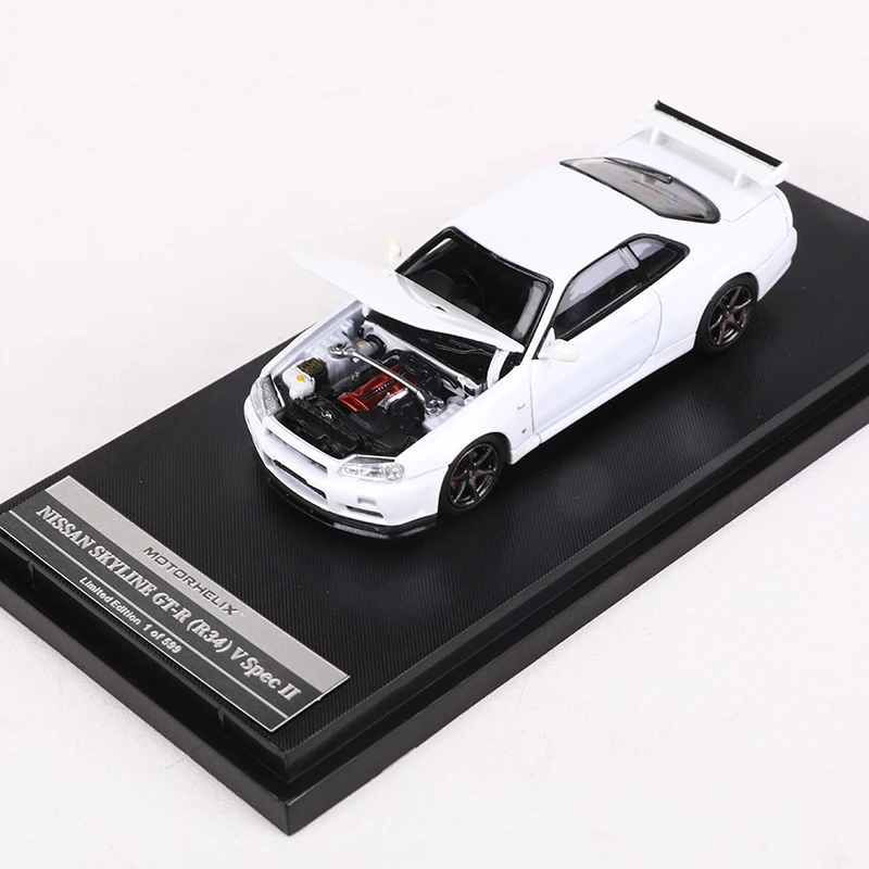 MotorHelix 1:64 NISMO R34 Z-TUNE/Skyline V-SPEC-II Alloy