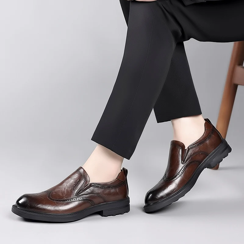 Men's business genuine leather shoes, British retro carved block shoe covers, wearing flat shoes, designer Oxford dress shoes