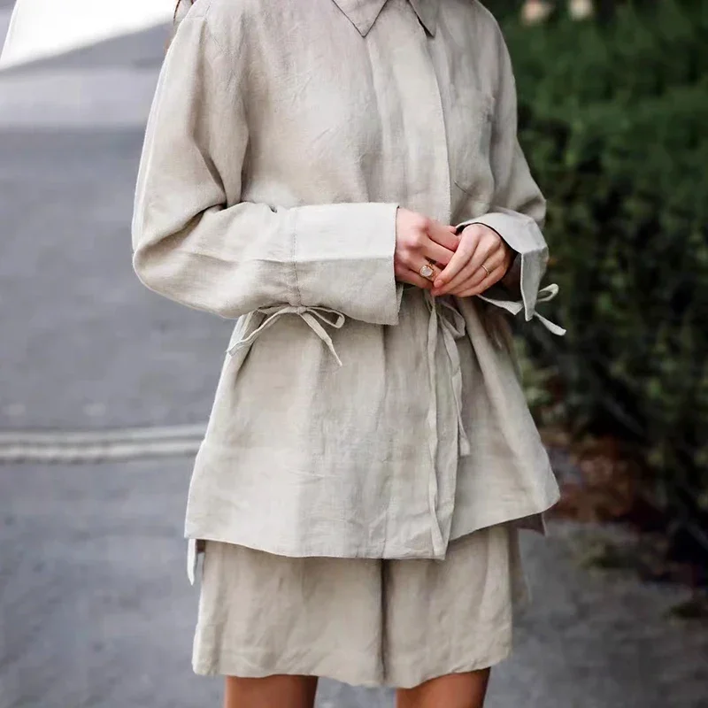 

New Autumn and Winter Style Retro Silhouette Textured Cuff Tie Loose Linen Lapel Shirt