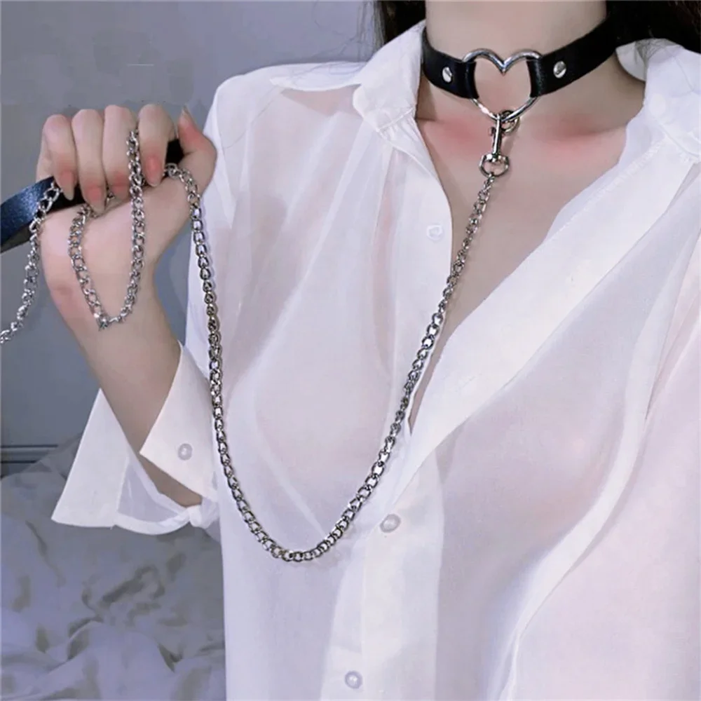 

Sexy Collar Gothic Choker Necklaces Pink Faux Leather Stainless Steel Heart Metal Pendant Harajuku Neck Strap Women Jewelry Gift