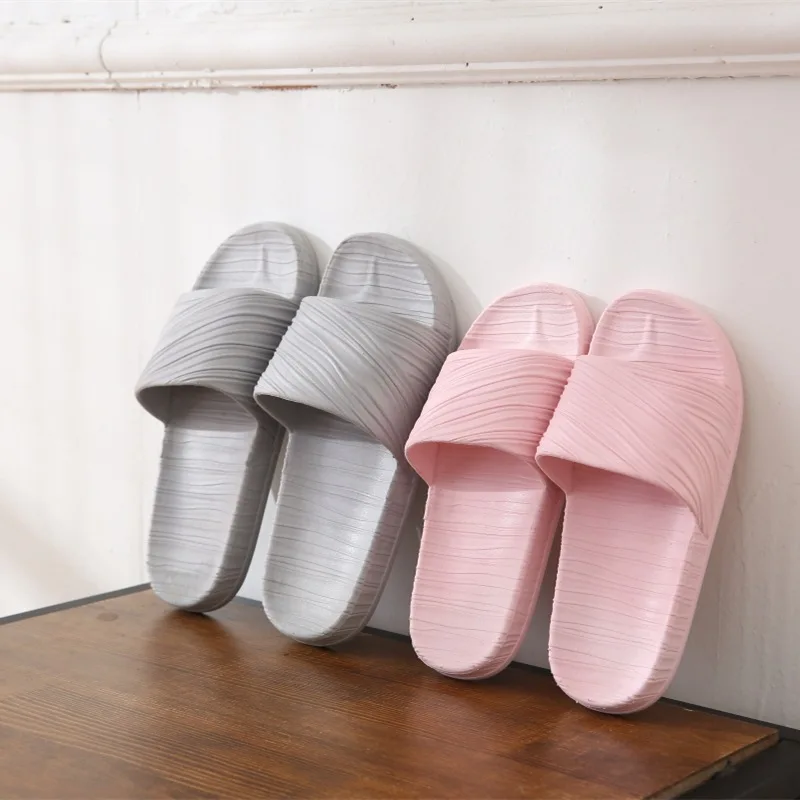 

Home slippers female winter hotel bathroom men's indoor sandals and slippers casual bath couple home flip flops CC17238