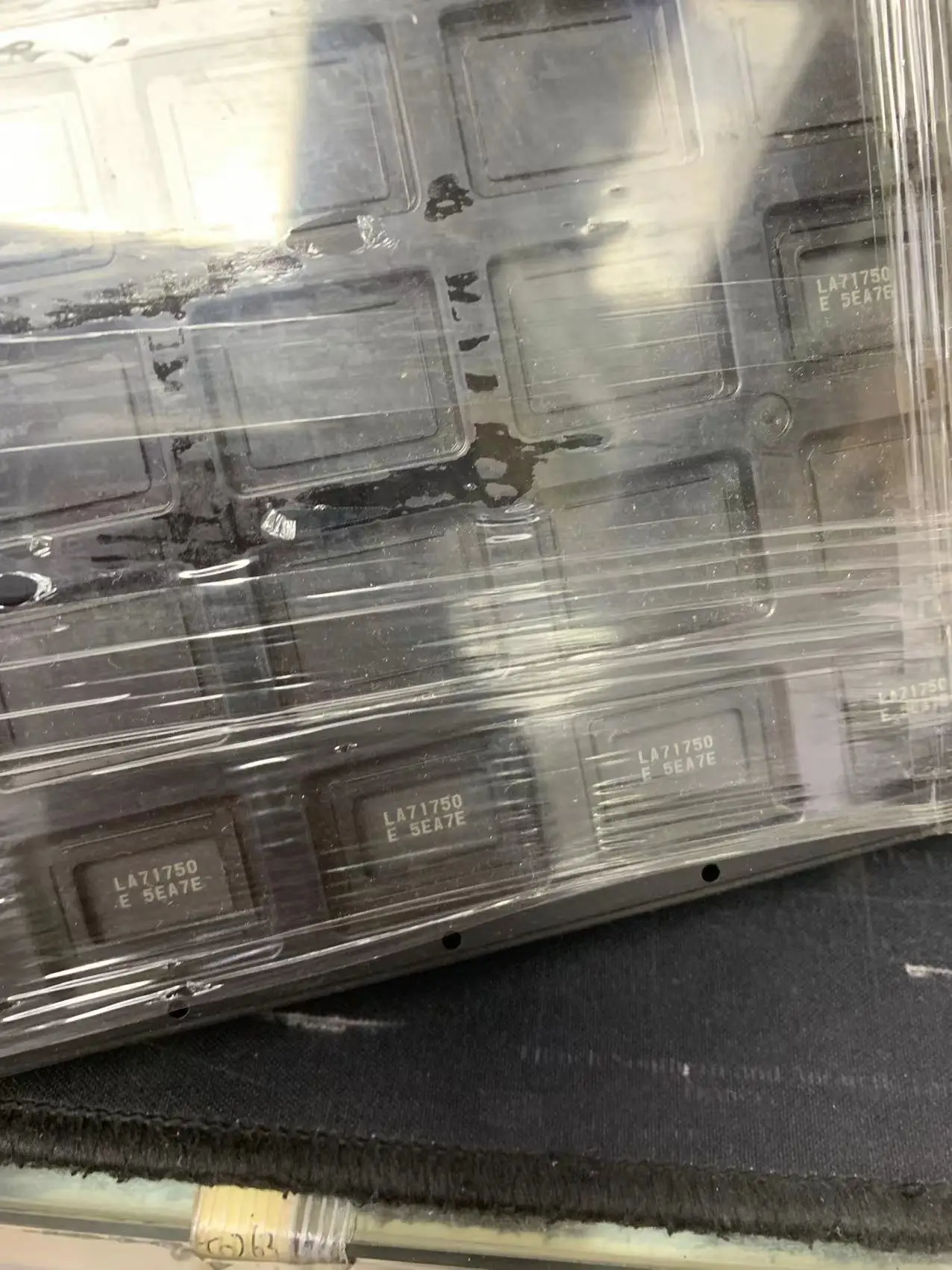 

LA71750 LA71750E (1pcs) BOM matching / one-stop chip purchase original