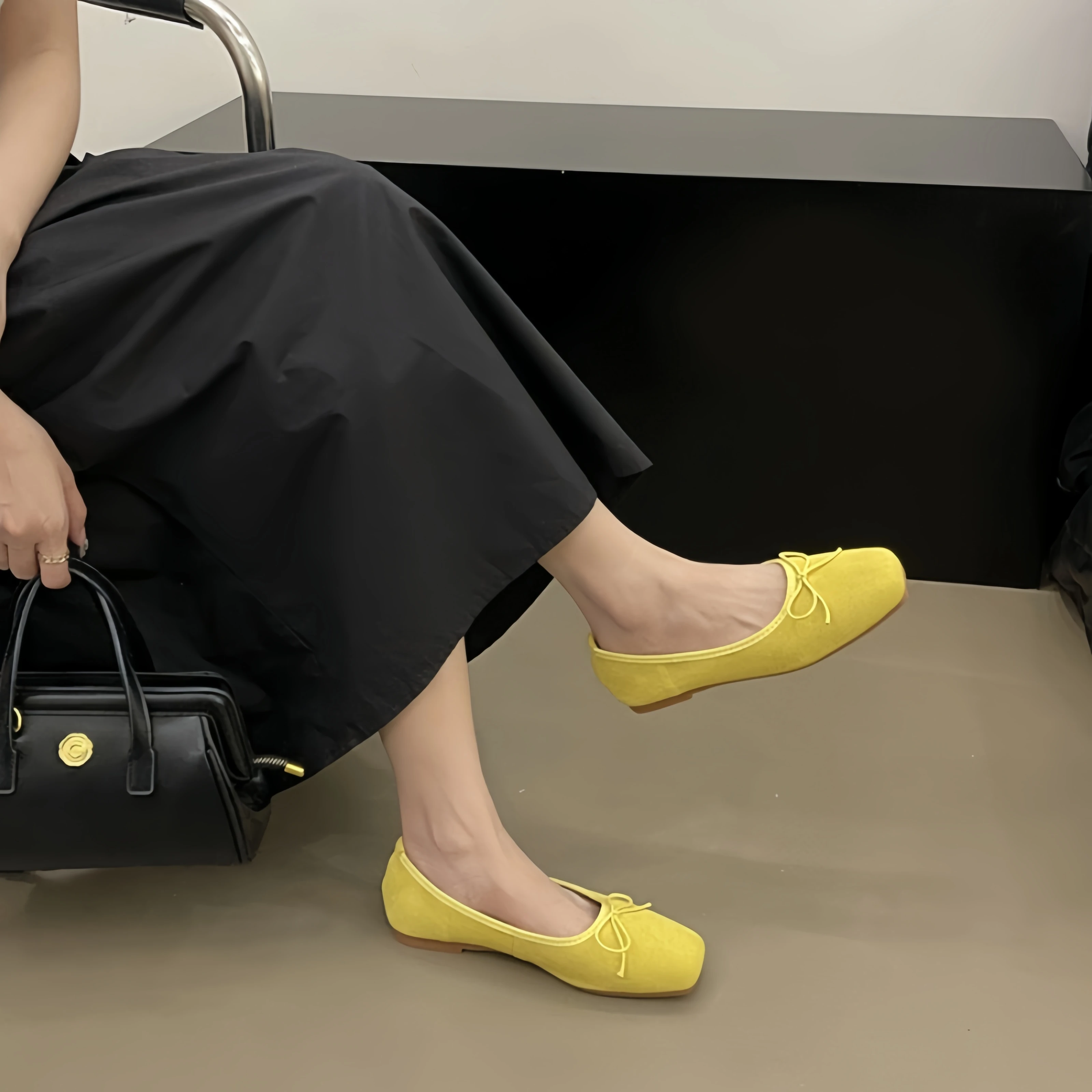 Women's shoes, new summer flat bottomed fashionable Mueller shoes, retro fashionable baotou half slippers, women's shoes