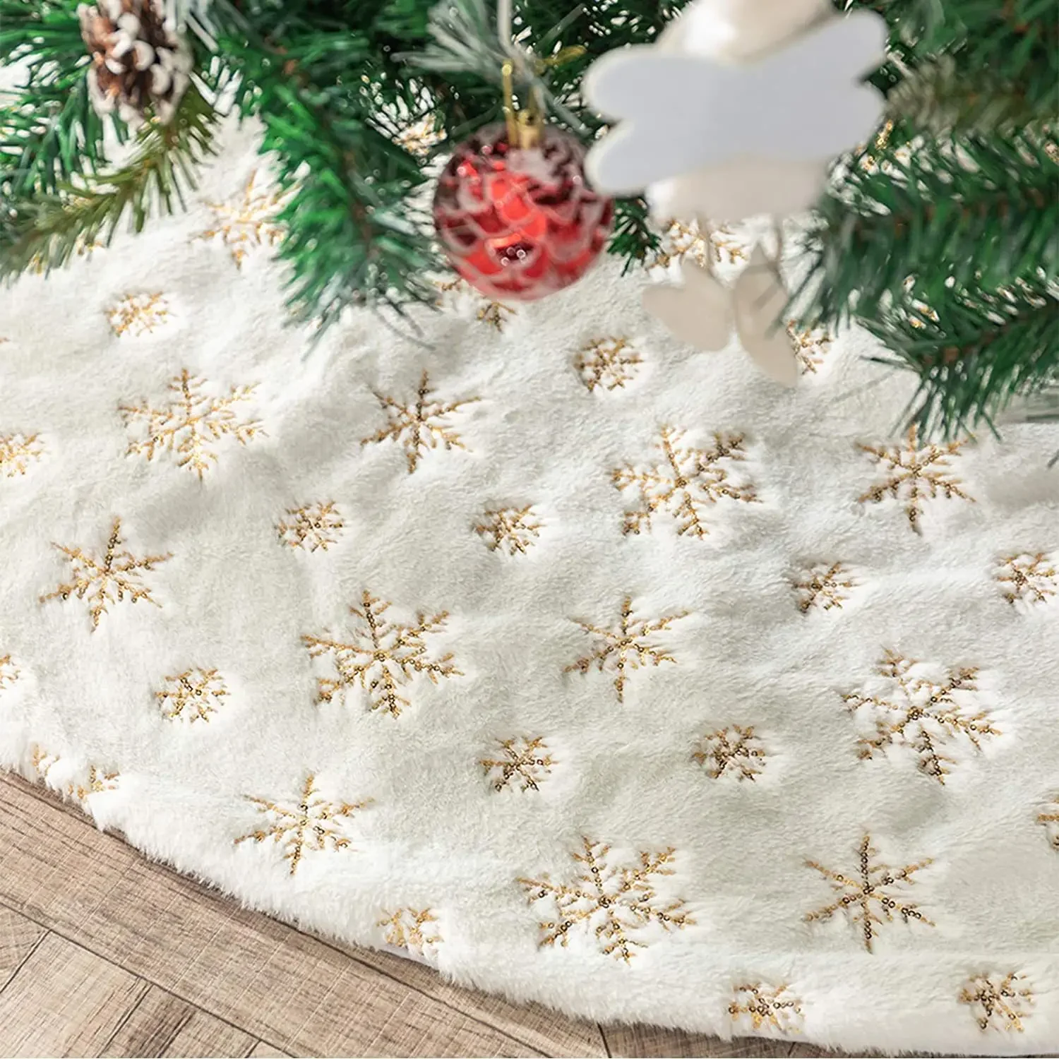Christmas Tree Skirt 15 Inch 38 Cm Plush White Faux Fur Sequin Carpet Mat Small