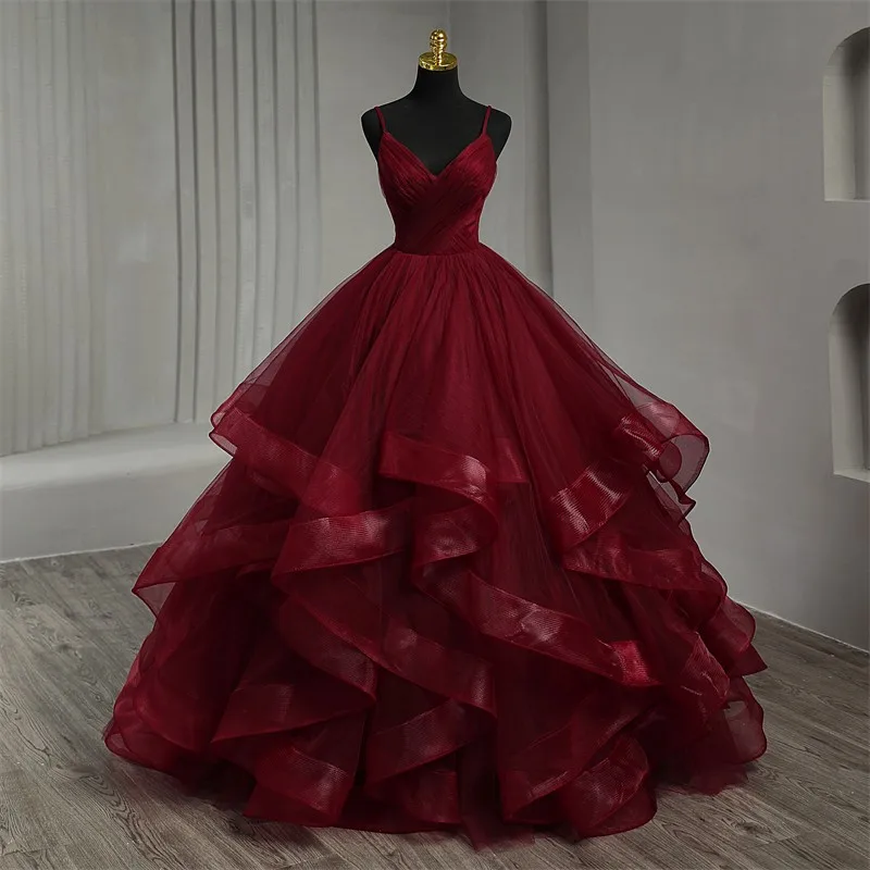 Fashion Calssic Spaghetti Strap V-neck Boho Quinceanera Dresses Dark Red Sleeveless Simple Party for Prom Dress Sweet Ball Gown