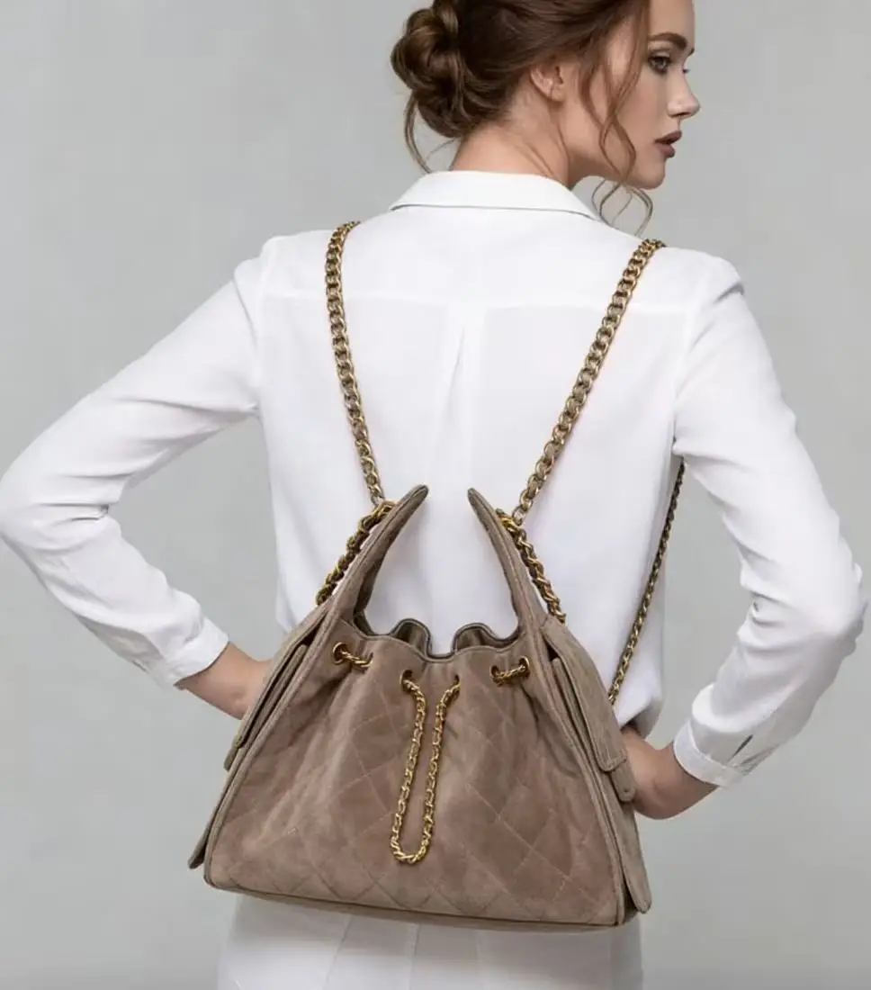 PlatiNum Bag Interior and Details