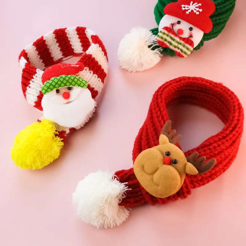 Christmas Creative Cute Atmosphere Pet Knitted Christmas Scarf Teddy Bib Pet Supplies For Cats And Dogs To Keep Warm