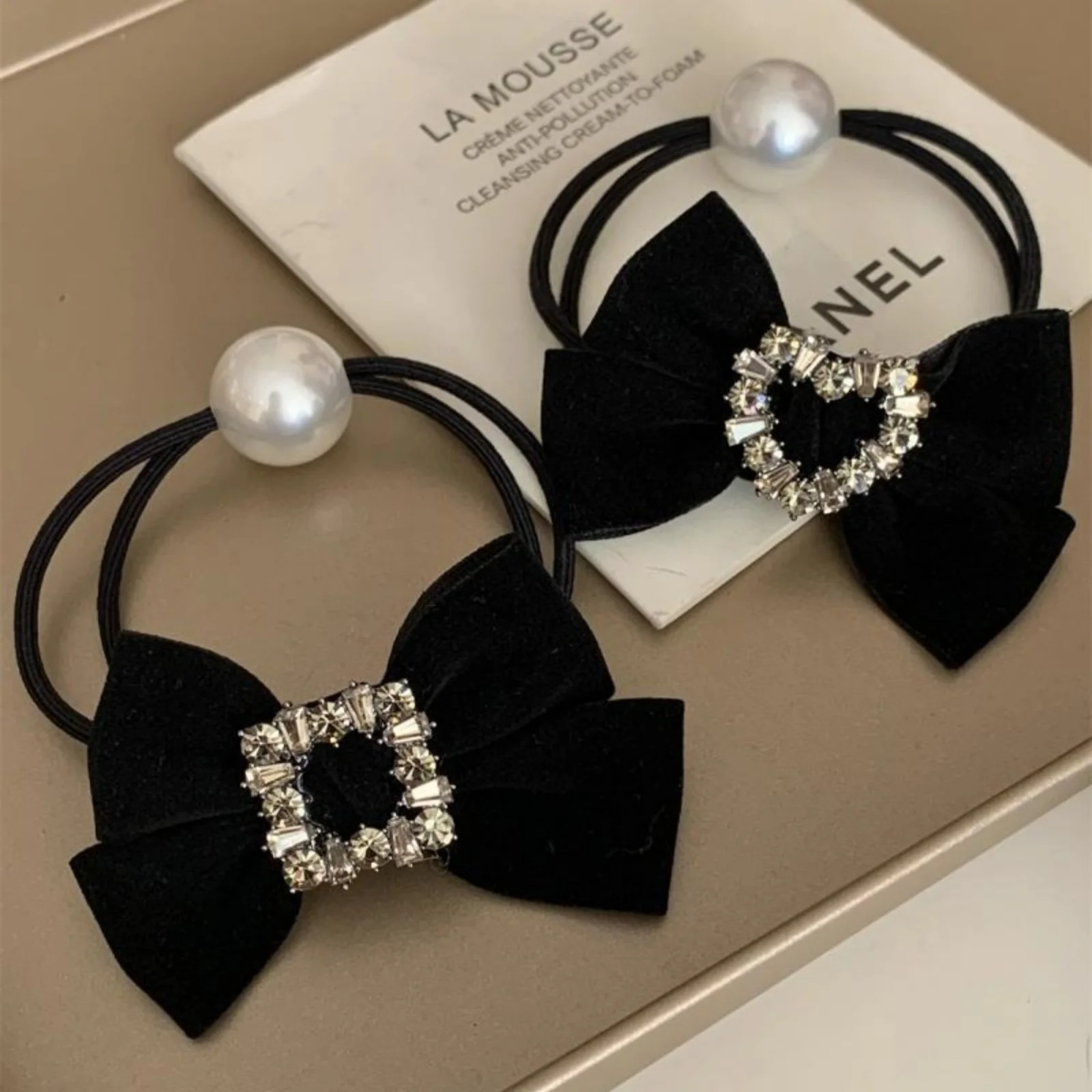 1PC Black Velvet Bow Hair Scrunchies,Rhinestone Heart/Square Hair Ties,Elegant Pearl Elastic Hair Bands,Retro Korean Style