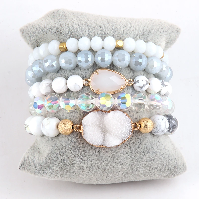 4 Pcs/set Designer Charms For Bracelets In Bulk Bracelets For Women Luxury  Jewelry Bead Friendship Bracelets Charms Fashion Gift - Bracelets -  AliExpress