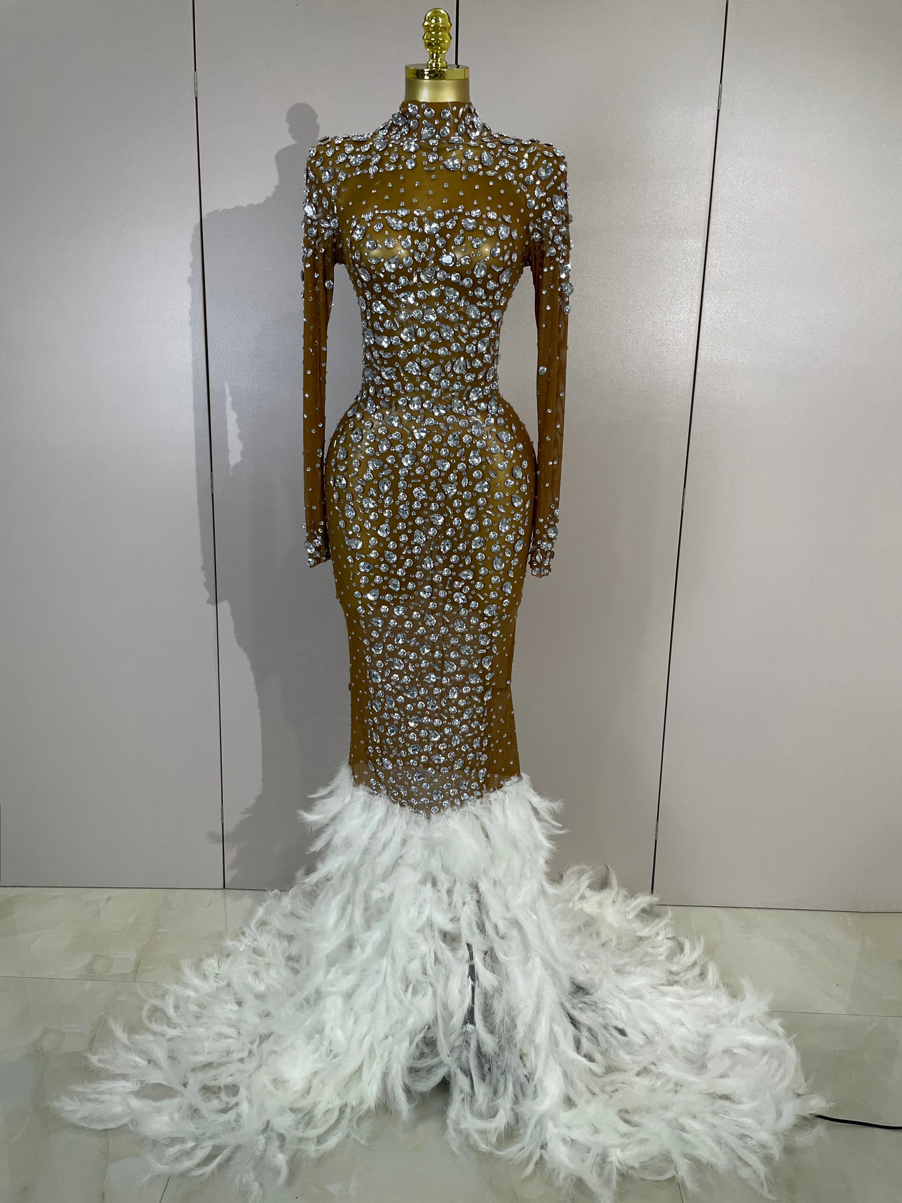 New Sexy Sparkling Red Crystals Feathers Long Sleeve Mermaid Maxi Dress Women Wedding Celebrate Luxury Birthday Party Prom Gown