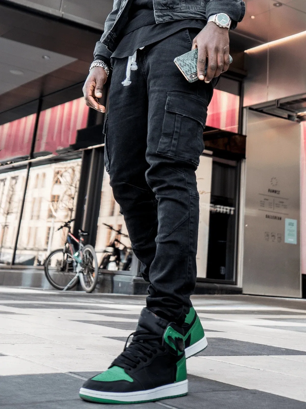 Men's jeans casual cotton jeans multi-pocket denim cargo pants fashion street jeans side pockets men's pencil pants