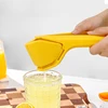 Lemon Squeezer Effortless Hand Citrus Press Food-grade Plastic Manual Juicer Squeezer For Lemon Lime Cirtus Orange 4