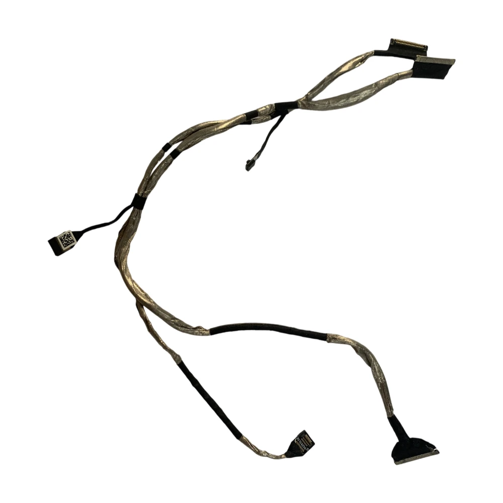 Vue détaillée du câble PTZ pour DJI Mavic 4 Pro, essentiel pour la réparation du système de transmission