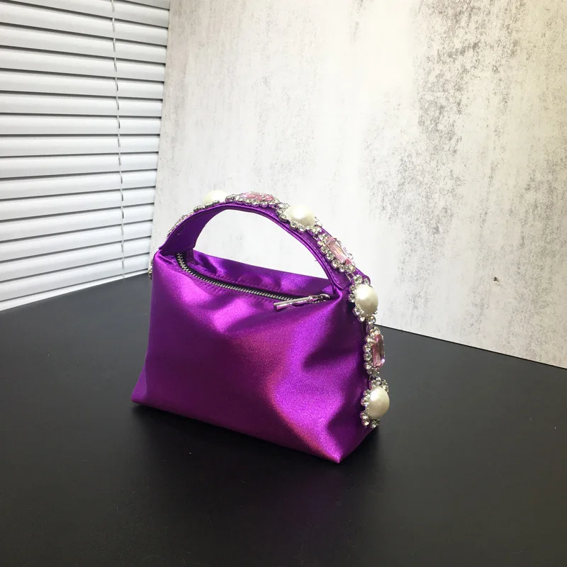 

Dinner Bag Female Flower Water Diamond Pearl Pillow Bag Dinner Bag Silk Inlaid Diamond Bento Bag Handheld Bag 2023 New