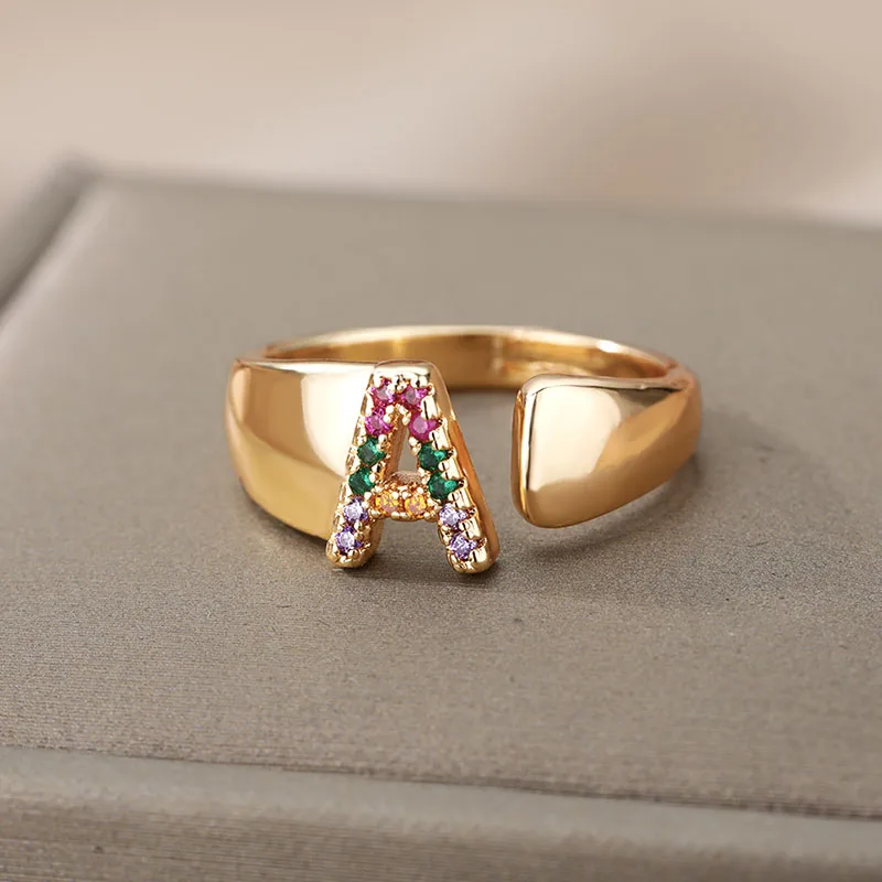 Regenbogen Zirkon Brief Ringe für Frauen Mode klobigen breiten Buchstaben A-Z Edelstahl Ring Hochzeit Boho Schmuck Geschenk 2024