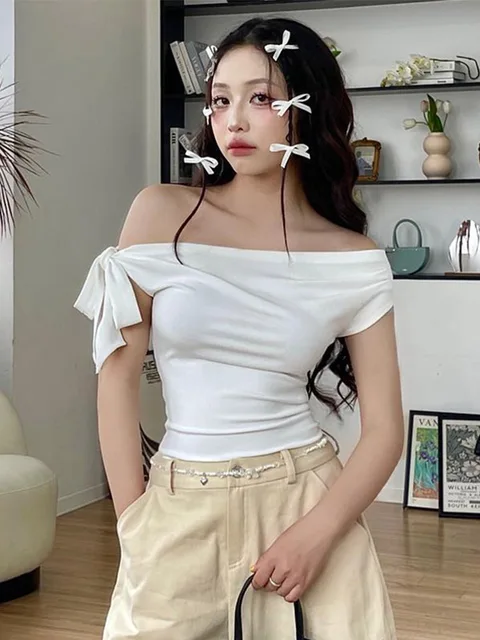 2024 Women'S Summer Ins Style New Shrink Pleated One-Shoulder Crop Top Backless Twist Tie Asymmetric T-Shirt Casual Top 4