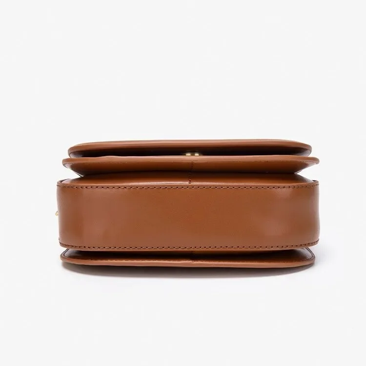 New Fashion Women's Shoulder Bag Classic Simple Solid Color Exquisite Crossbody Bag Leisure Commuter Clamshell Leather Bag