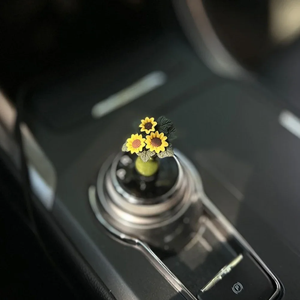 귀여운 자동차 인테리어 장식 미니 장미 해바라기 꽃병 자동 센터 콘솔 장식 장식품 자동차 선물 액세서리