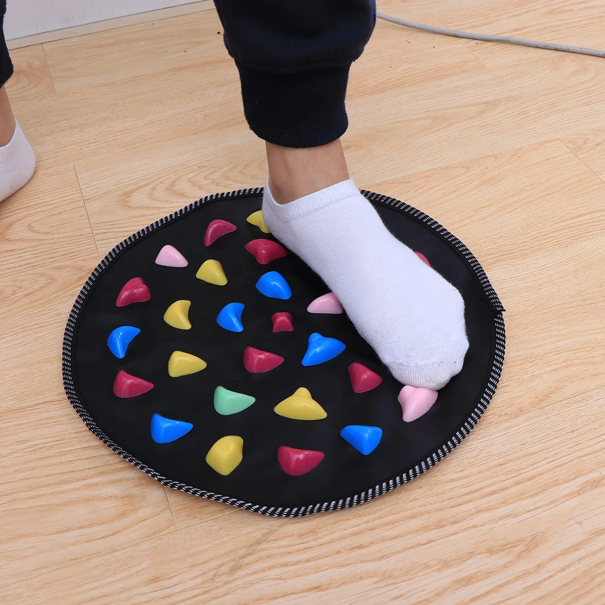 

Stone Foot Massage Mat Round Foot Leg Pain Reliever Acupressure Walk Massager Mat Pad