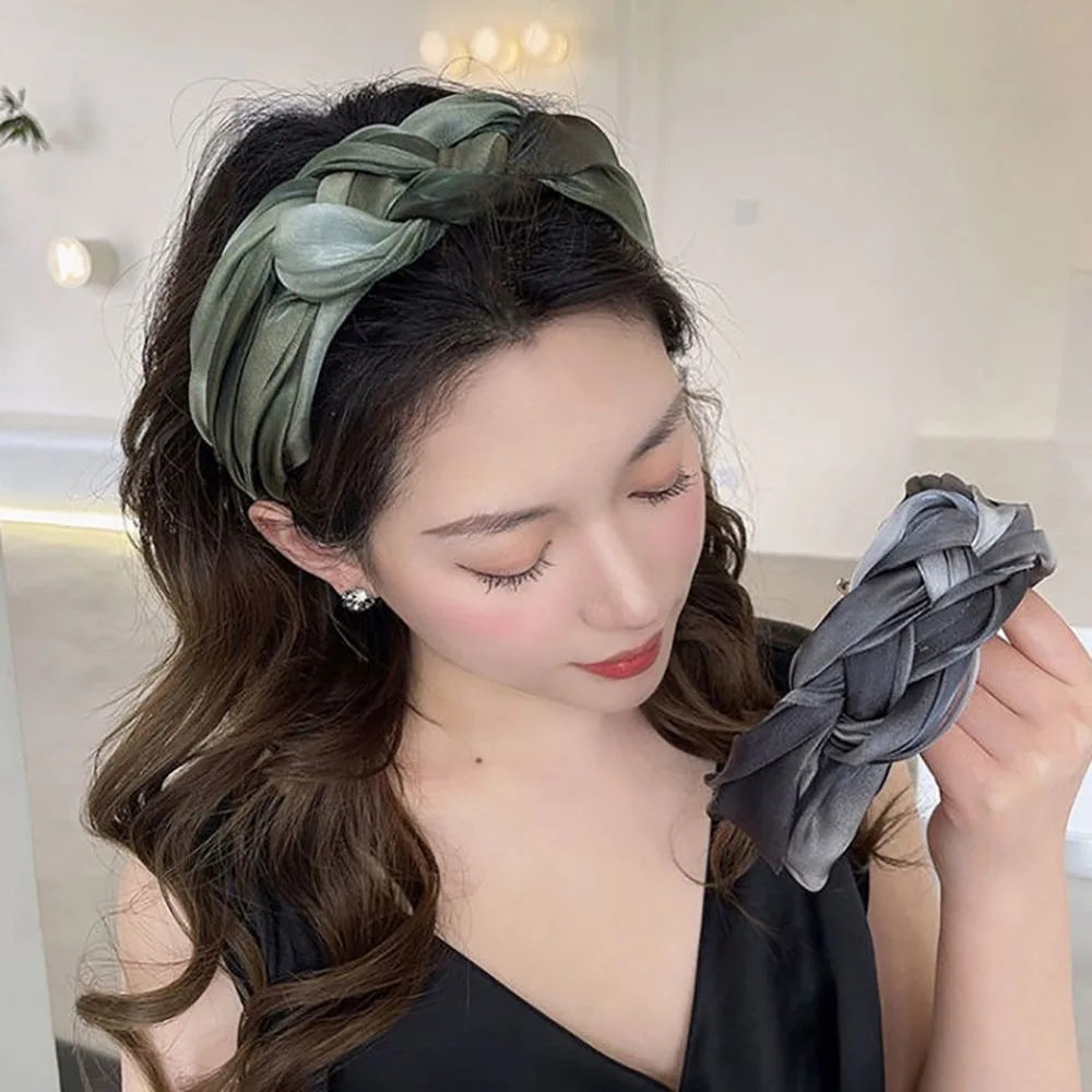 

Female Wide Edge Girls Headdress Makeup Korean Style Headband Hair Accessories Women Headband Twisted Braid Hair Hoop