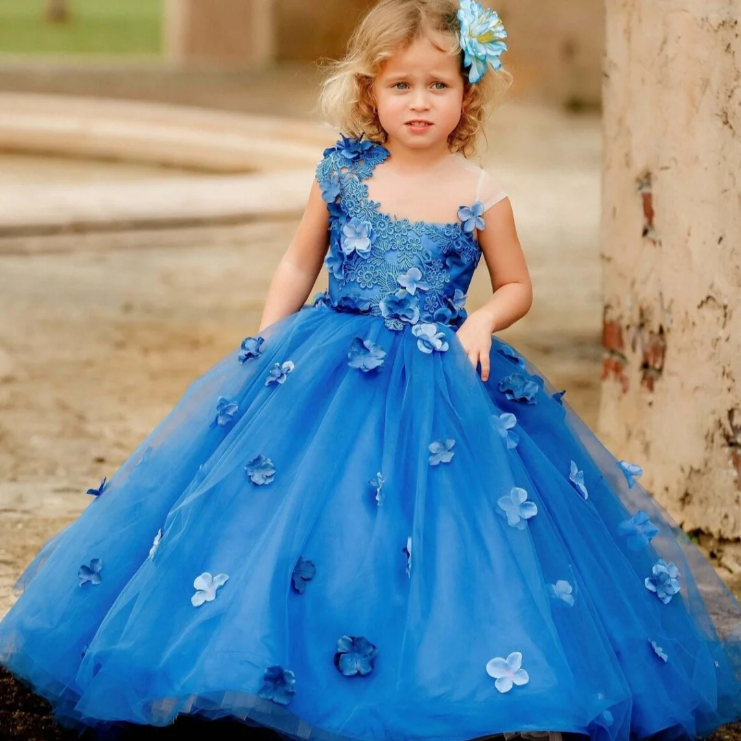 

Princess Flower Girl Dresses Elegant Fluffy Lace Appliques Cascading Gown Kids Birthday First Communion Dresses